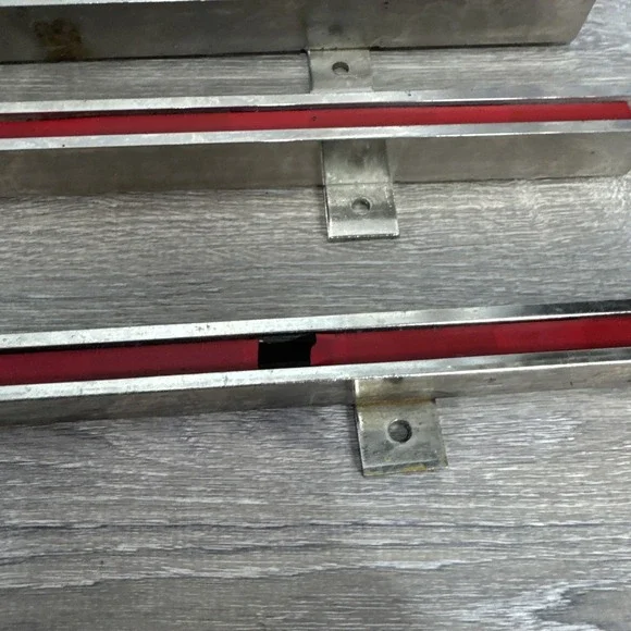 Lot Of 4 VTG 24" Magnetic Tool Holder Strip Organizer Rack Garage Shop Storage - Picture 2 of 8